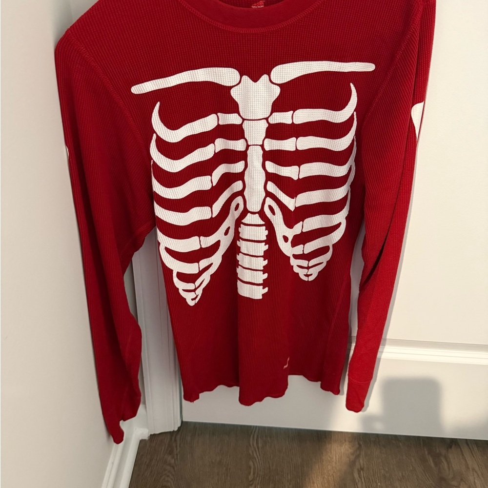 Women’s size Small (S) Supreme Red Long Sleeve Shirt